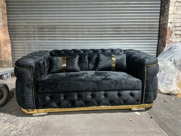 Chesterfield ambassador black sofaa